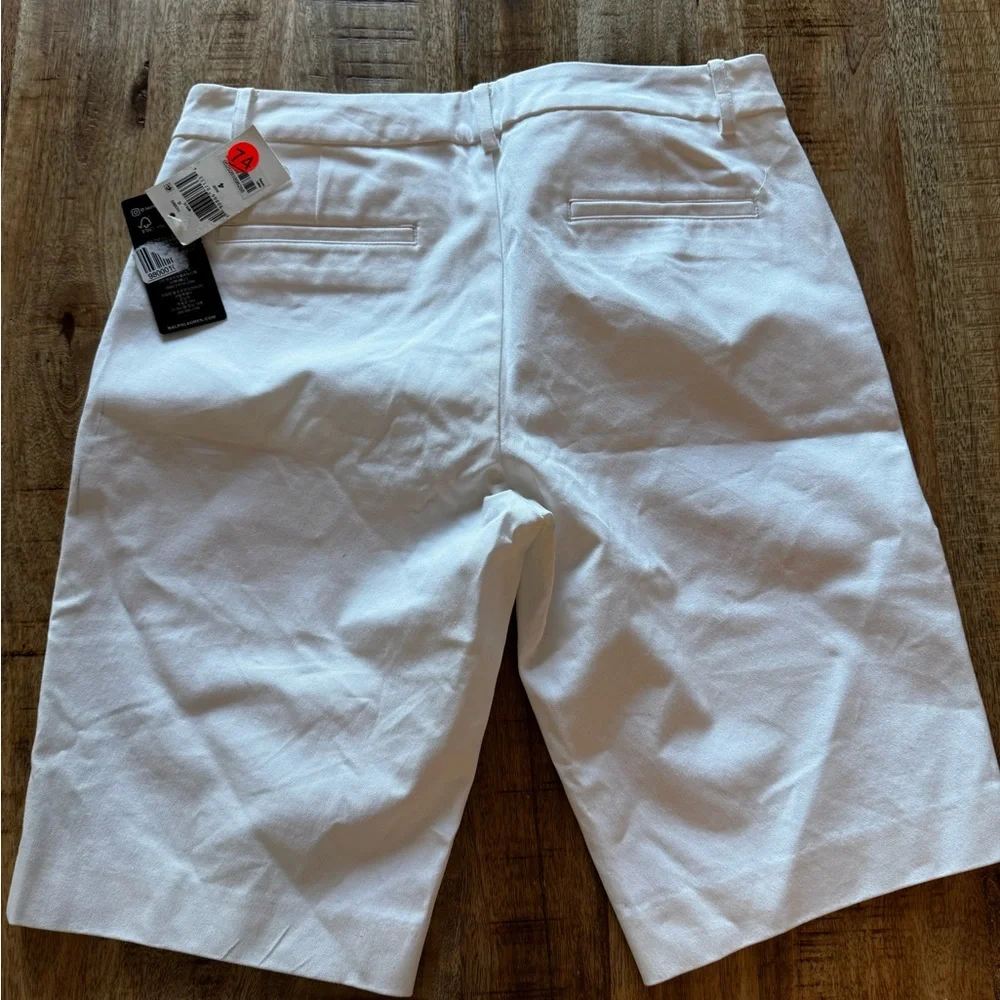 Ralph Lauren Classic White Flat Front Bermuda Womens dress Shorts NWT 4 new